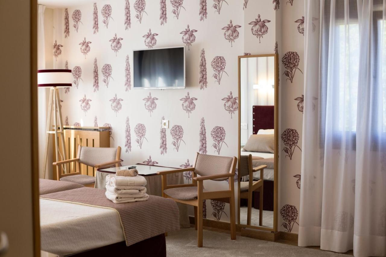 Hotel La Casona De Llerices Onís Δωμάτιο φωτογραφία